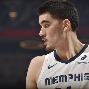 6犯离场！埃迪11中5拿到12分10板3助 6失误